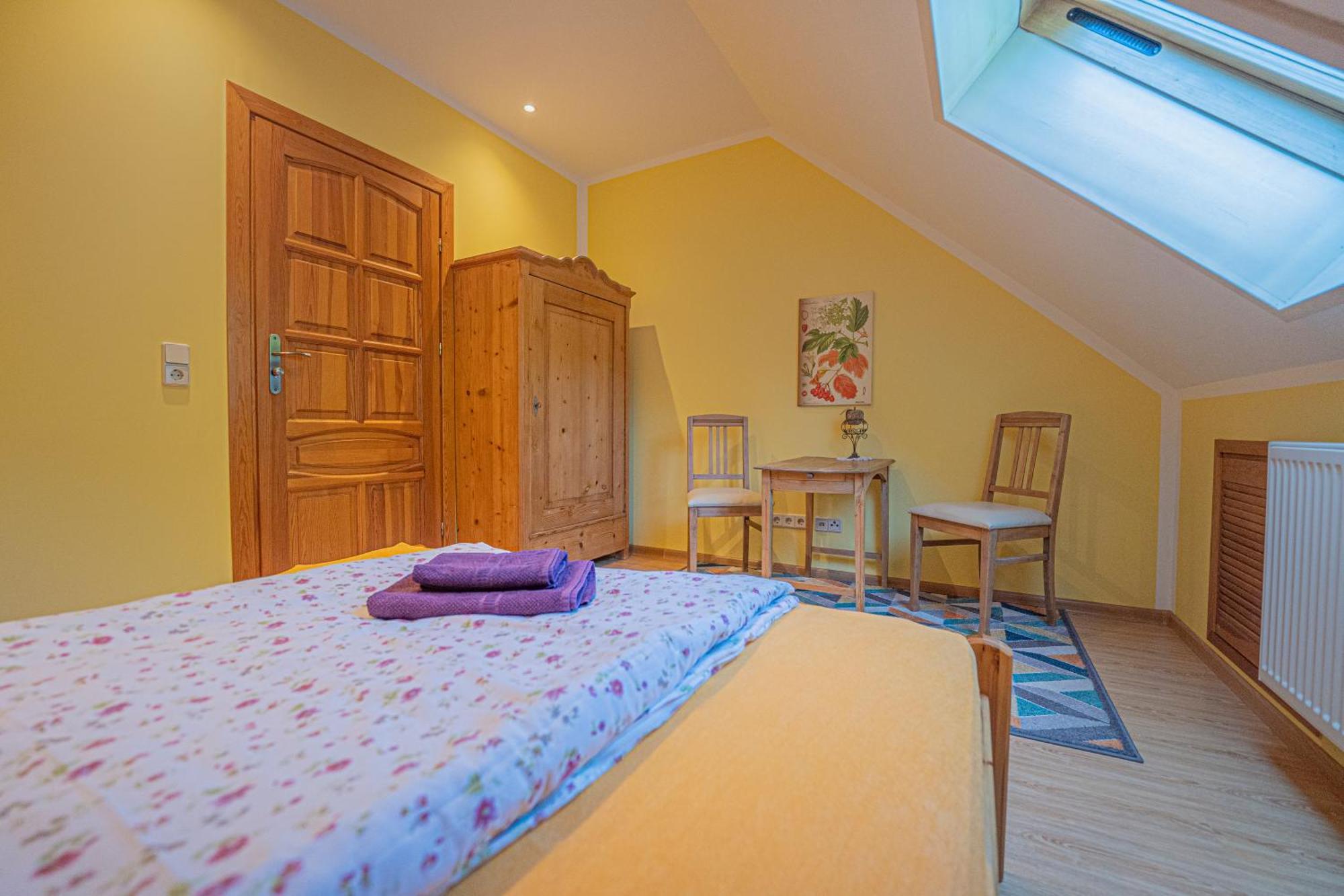 Dom Ogrodnika Apartamento Jezow Sudecki Exterior foto